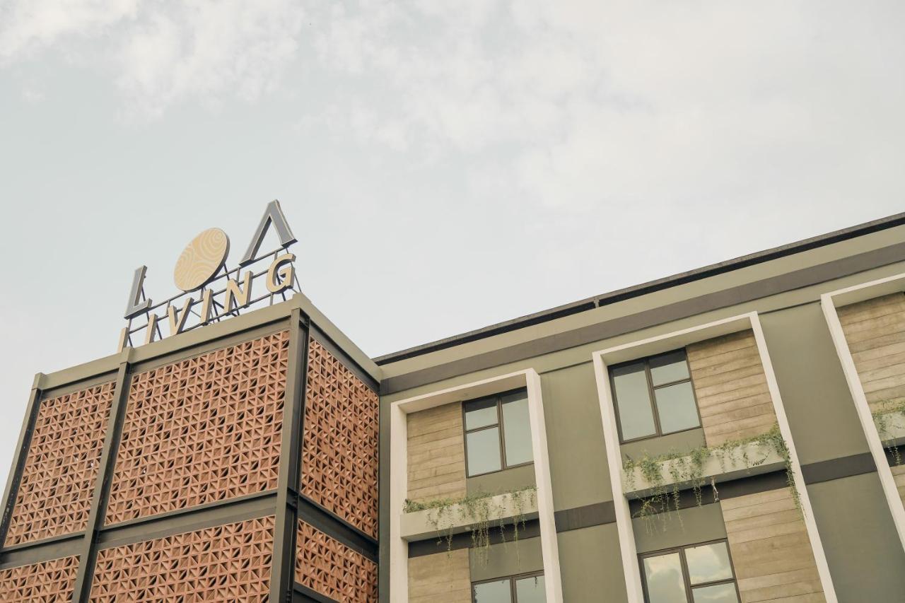 Loa Living Solo Baru Hotel Grogol Екстериор снимка